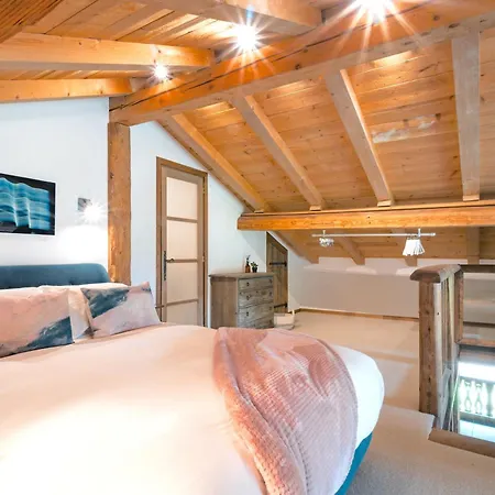 Hot Tub, Sauna, Private Shuttle And Privacy - 14 Ppl - Stunning Ferme Liberte *